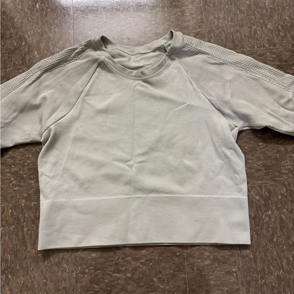 Aerie Women's Cream/Light Blue Top